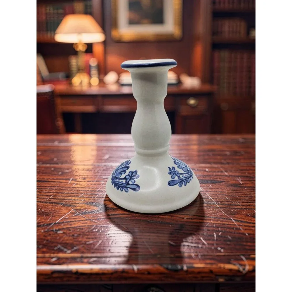 Vintage Platzgraff Yorktowne Ceramic Blue & White Floral Candle Holder - Picture 2 of 16